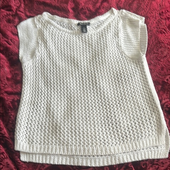 White House Black Market WHBM White Open Knit Sleeveless Sweater M - Picture 1 of 4